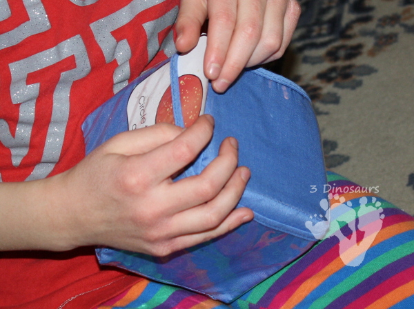 Free Space Themed Gross Motor Dice - 2 sets of dice for kids to get moving and with space themes - 3Dinosaurs.com