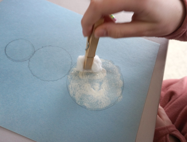 Cotton Ball Painted Snowman - an easy snowman craft that different ages can do together. You cotton balls and q-tips for painting - 3Dinosaurs.com