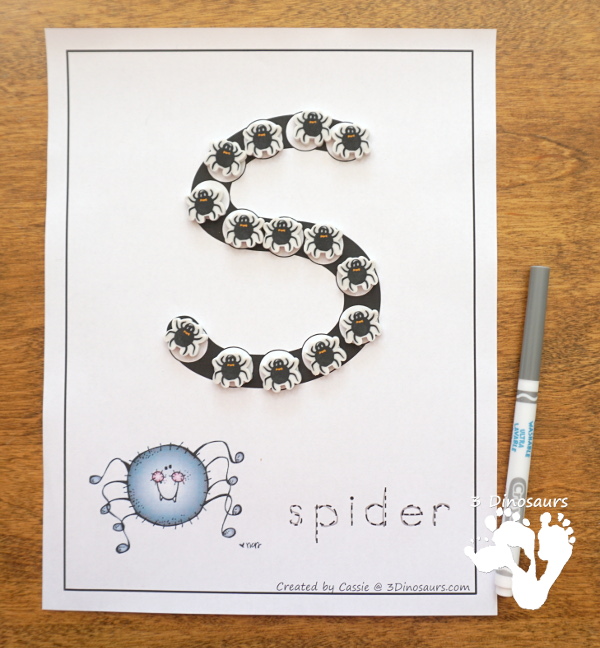 Free Bat & Spider Pack with a 70 pages prek kindergarten, first grade pack and a 36 Preschool & Tot pack with loads of no-prep and hands-on activities with bat and spider themes great for Halloween or a spider theme - 3Dinosaurs.com