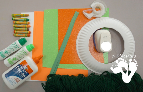 Pumpkin Patch Themed Wreath - easy to make and great for the fall pumpkin wreath - 3Dinosaurs.com