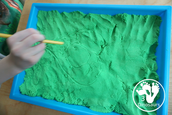 Pumpkin Patch Zen Garden - an easy calm down sensory activity for kids to do during the fall. - 3Dinosaurs.com