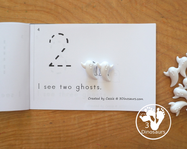 Free Ghost Counting Easy Reader Book Printable - with numbers 0 to 10 with counting different ghosts on each page. A great counting book for kids in prek and kindergarten for Halloween. - 3Dinosaurs.com