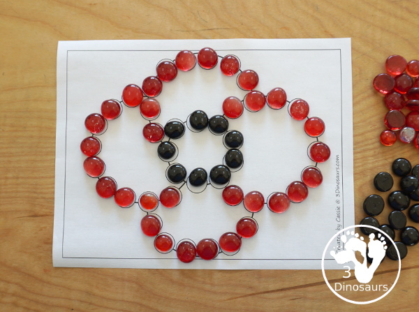 Free Leaf Fine Motor Mat Printable - with poppy tracing, poppy mat, poppy dot marker - with different options for the poppy - 3Dinosaurs.com