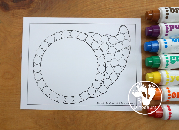Free Cornucopia Fine Motor Mat Printables - you have five pages of printables with cornucopia templates, a cornucopia tracing page, a cornucopia dot marker page, and a cornucopia q-tip page. A fun Thanksgiving fine motor mat for kids. - 3Dinosaurs.com