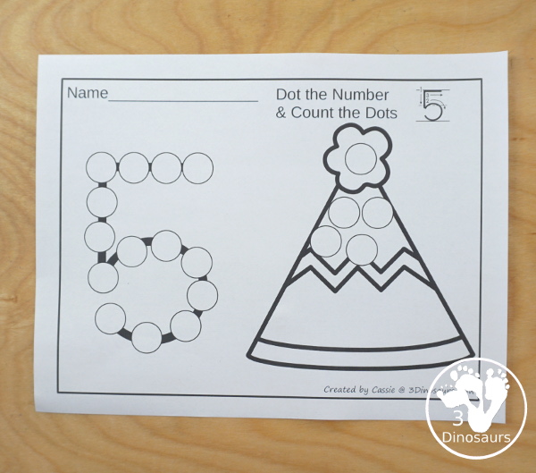 Party Hat Dot the Number Count the Number - easy way to work on numbers from 0 to 20 with fine motor work and counting with this great party and New Years themed for PreK and Kindergarten - 3Dinosaurs.com