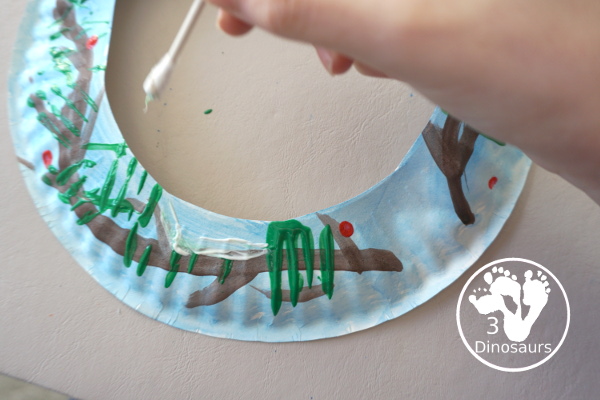 Winter Evergreen Wreath Craft - a fun wreath craft with a evergreen tree in winter with berries and snow.  - 3Dinosaurs.com