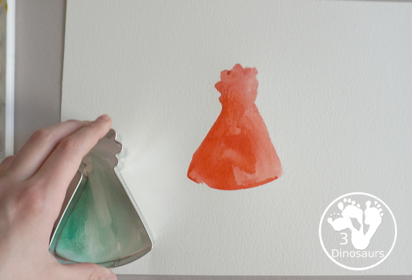 Party Watercolor Painting with Cookie Cutters - a simple cookie cutter painting with party themed cookie cutters that is great for a party and also New years - 3Dinosaurs.com