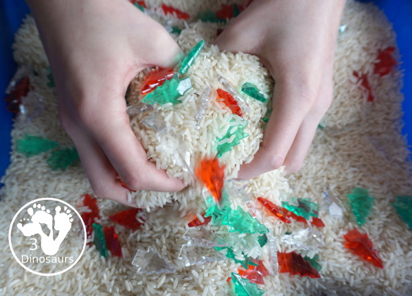 Christmas Tree Sensory Bin - a simple Christmas sensory bin with rice and acrylic Christmas trees. Simple and easy to set up and use. - 3Dinosaurs.com