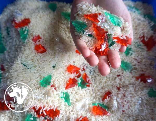Christmas Tree Sensory Bin - a simple Christmas sensory bin with rice and acrylic Christmas trees. Simple and easy to set up and use. - 3Dinosaurs.com