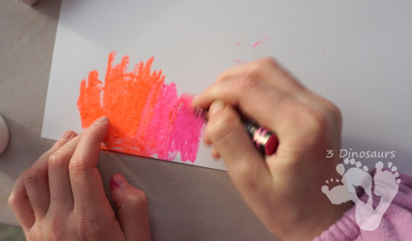 Valentines Heart Wreath - is a fun wreath you can make with color blending of oil pastels - 3Dinosaurs.com