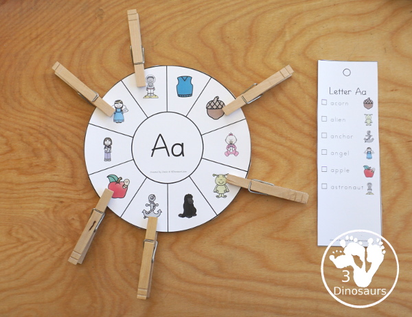 Beginning Sound Clip Wheel - easy hands-on learning of beginning sounds with matching bookmark to help. A great  printable for learning in kindergarten and prek - 3Dinosaurs.com