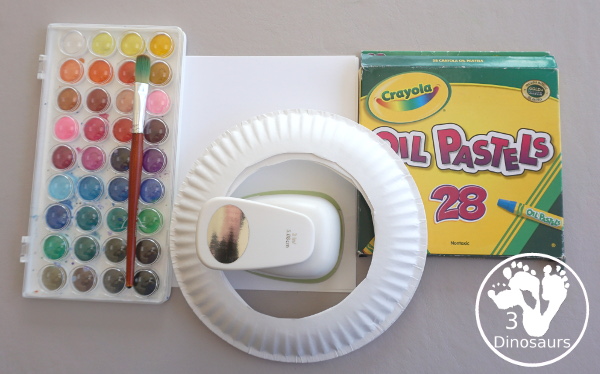 Easy to Make Easter Egg Wreath - a fun wreath for Easter that kids will just love to make - 3Dinosaurs.com