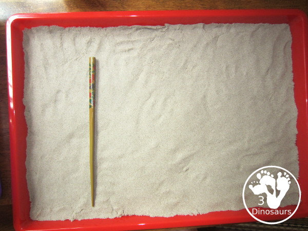 Rock Zen Garden - easy fine motor and calm down activity for kids. This sensory activity is super simple to set up and play.- 3Dinosaurs.com