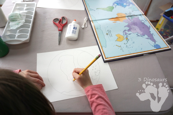Easy to Make Finger Painted Planet Earth - fun projects for Earth Day or a project on planet earth - 3Dinosaurs.com