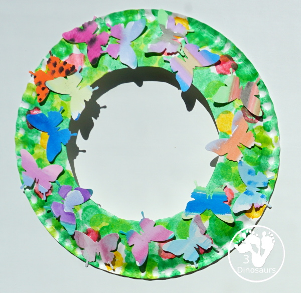 Fun To Make Watercolor Butterfly Wreaths - fun painting and craft activity with a butterfly theme - 3Dinosaurs.com
