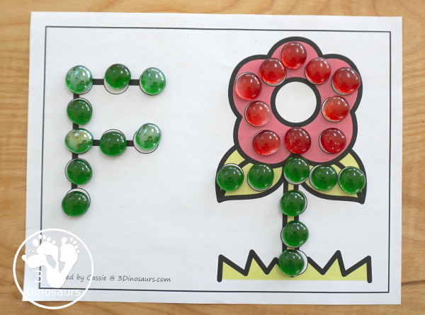 Hands-On & Fine Motor: Free Mini Earth Day Pack - fun 12 page pack with fine motor tracing, dot marker and coloring fun for Earth Day - 3Dinosaurs.com