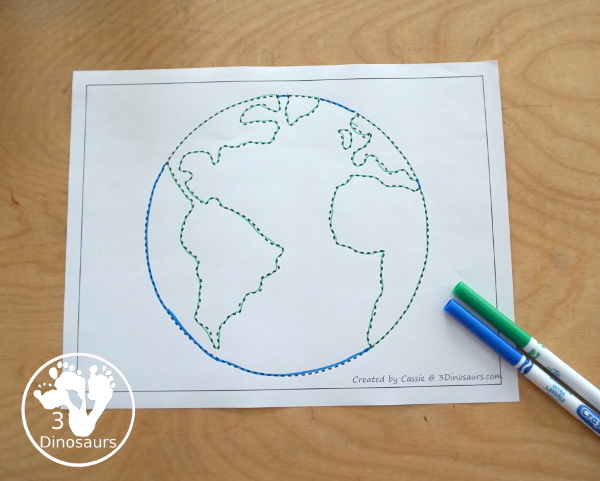 Free Earth Fine Motor Mats For Kids with an Earth Template, Earth tracing and Earth Q-tip Printables. Great fine motor mats for Earth Day or a Space Theme - 3Dinosaurs.com