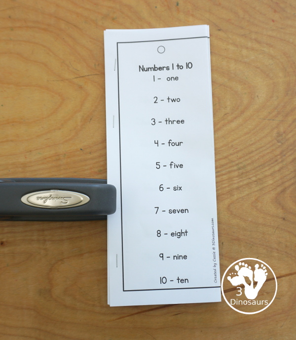 Free Number Bookmarks with Numbers 1 to 100 - staple the pages on the left hand side. - 3Dinosaurs.com