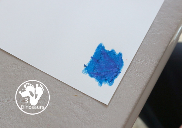 Beach Wreath Craft for Kids - a super easy to make beach craft with a wreath and shells kids can color and punch out to make the beach wreath. - 3Dinosaurs.com