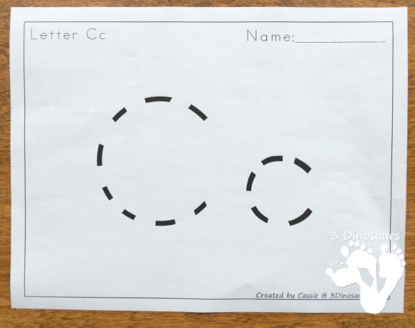 Free ABC Letter Tracing - all 26 letters of the alphabet with uppercase and lowercase letters together - 3Dinosaurs.com