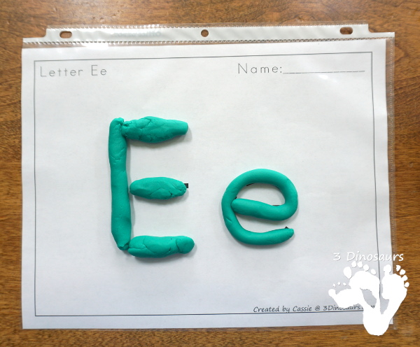 Free ABC Letter Tracing - all 26 letters of the alphabet with uppercase and lowercase letters together - 3Dinosaurs.com