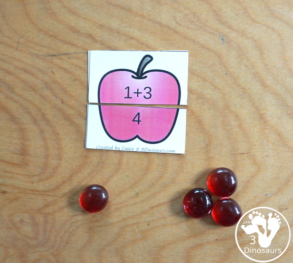 Free Apple 2 Piece Addition Matching Puzzles - Addition 1 to 10 - You have matching puzzles for all the ways to add up to numbers 1 to 10 - 3Dinosaurs.com